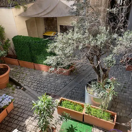 Studio Centre Proche * Nizza